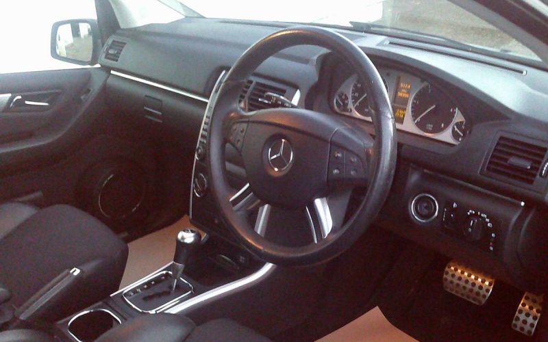 8A19874C-2BE5-49C0-AE32-31BB177EA93C