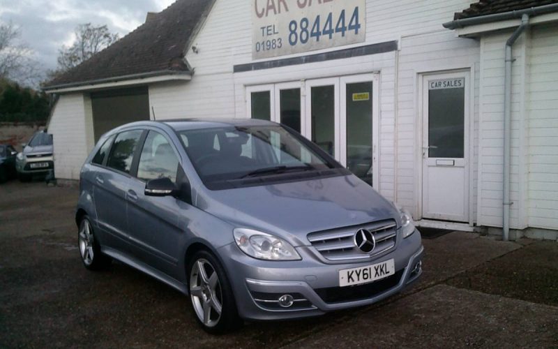 B034736D-999B-4A00-8FCA-2B3738DB639D