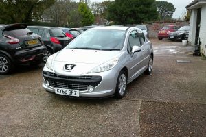 B5CE3A5C-B42A-49C6-93F1-2322BD25B3C1