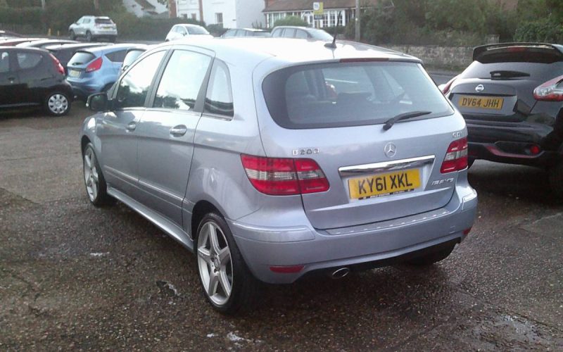 F02FD677-8FFC-499A-B5E1-16B44101812E