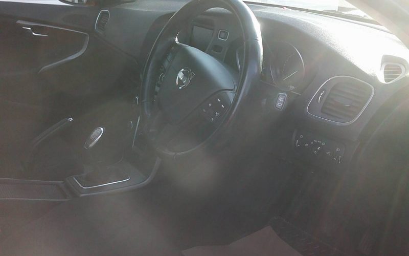 7520C0F1-B0CC-4FD7-8B06-2D3F87530953