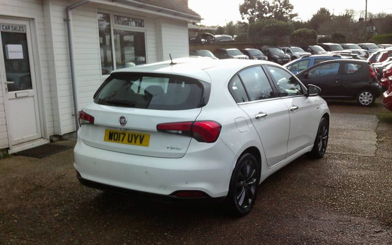 E07BB61A-AAED-487A-BBC1-929D16887F92